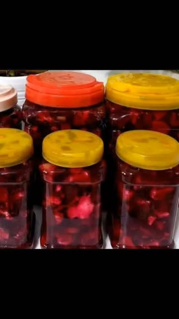 ترشی گل کلم همداه سبزی اوجی و زلنگ شملی